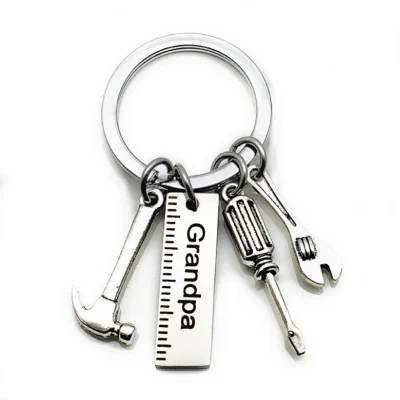 Fashion Dad Letters Keychains Creative Hammer Screwdriver Wrench Keyring Handbag Decor Tassel Hanging Pendant Father’s Day Gifts