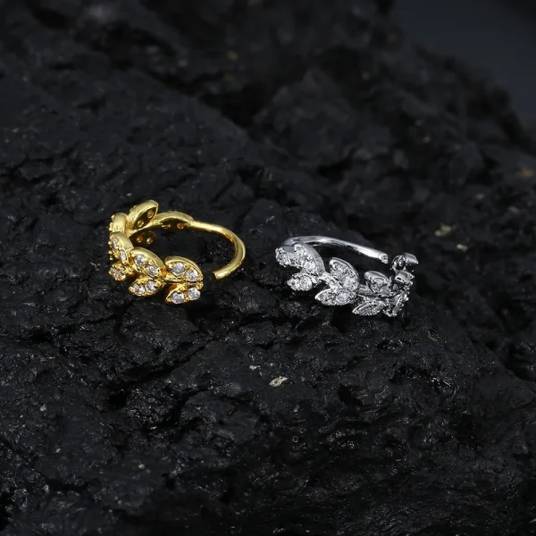 Tragus Daith Helix Lobe Ear Piercing for Women Heart Leaf Zircon Cartilage Piercing Earring Stainless Steel Fashion Jewelry Gift