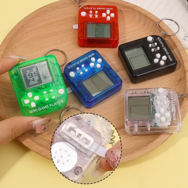 Portable Pocket Mini Classic Game Machine Keychain Children's Handheld Retro Nostalgic Game Console With Keyring Kids Toys Gift