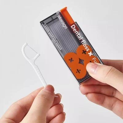Portable Floss Dispenser Includes 10Pcs Floss Automatic Ejectable Floss Organiser Oral Care Press-on Disposable Flossing Sticks