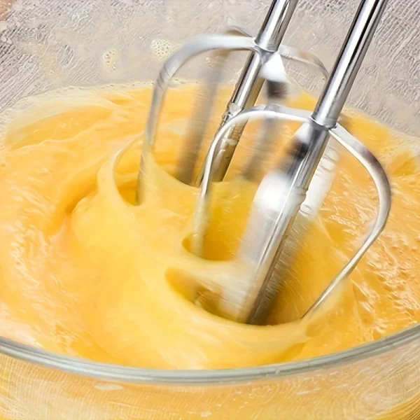 1PC European Standard Egg Beater, Fully Automatic Household Mini Egg Beater, Baking Small Whipping Cream Egg Beater